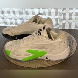 Nike Air Jordan Luka 2 basketball shoes, white N vibrant green Man’s size 10.5